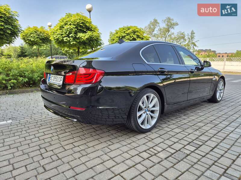 Седан BMW 5 Series 2013 в Ивано-Франковске