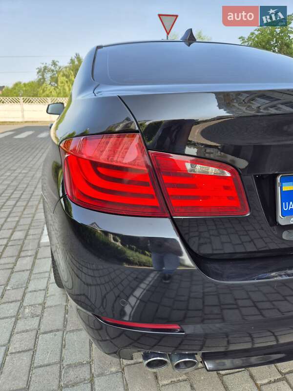 Седан BMW 5 Series 2013 в Ивано-Франковске