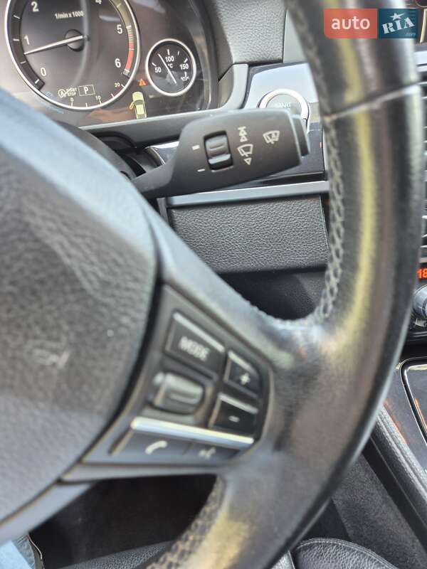 Седан BMW 5 Series 2013 в Ивано-Франковске
