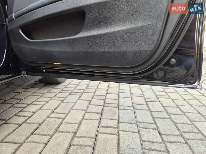 Седан BMW 5 Series 2013 в Ивано-Франковске
