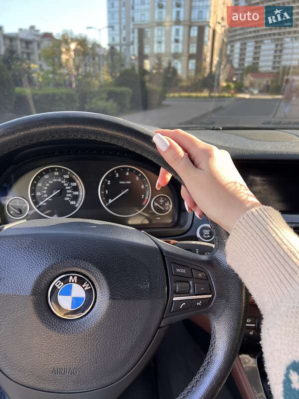 Седан BMW 5 Series 2012 в Одессе