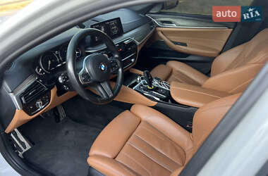 Седан BMW 5 Series 2018 в 