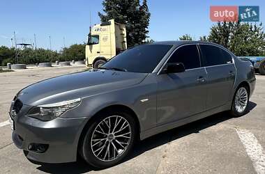 Седан BMW 5 Series 2007 в 