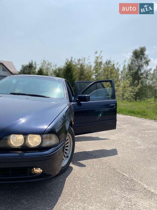 Универсал BMW 5 Series 2003 в Костополе