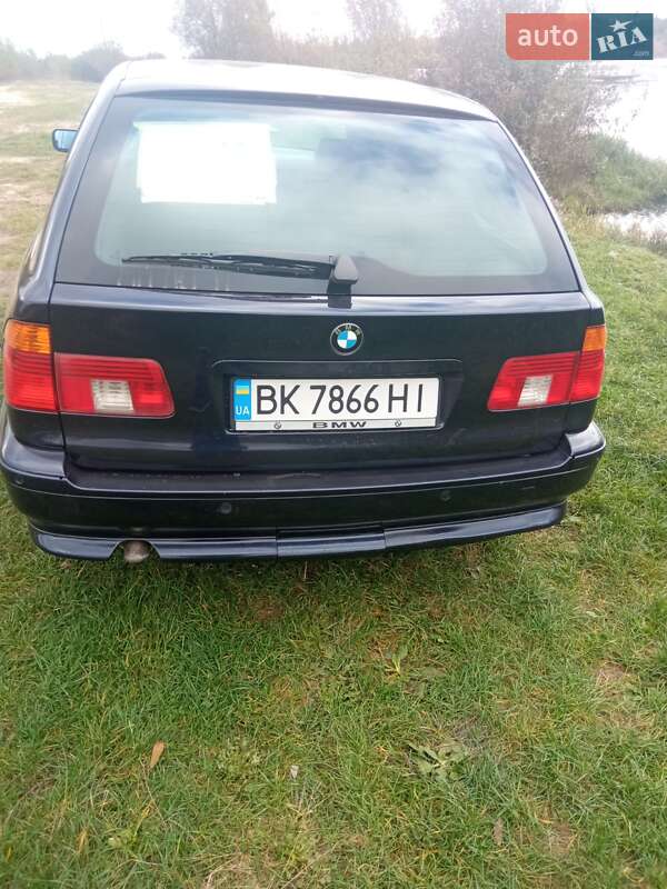 Универсал BMW 5 Series 2003 в Костополе