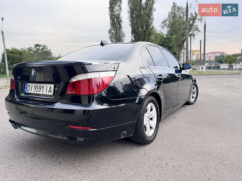 Седан BMW 5 Series 2008 в Харкові