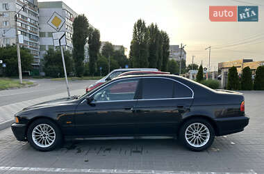Седан BMW 5 Series 2002 в 