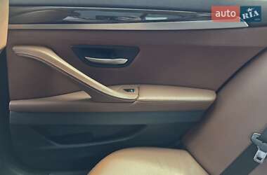 Седан BMW 5 Series 2011 в 