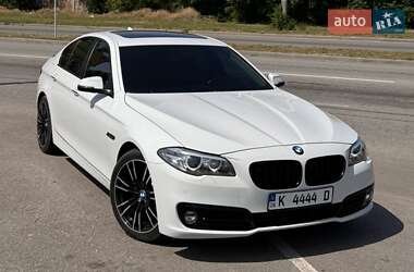 Седан BMW 5 Series 2015 в Дніпрі
