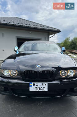 Седан BMW 5 Series 2001 в Рава-Русской