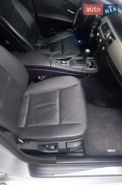 Седан BMW 5 Series 2004 в 