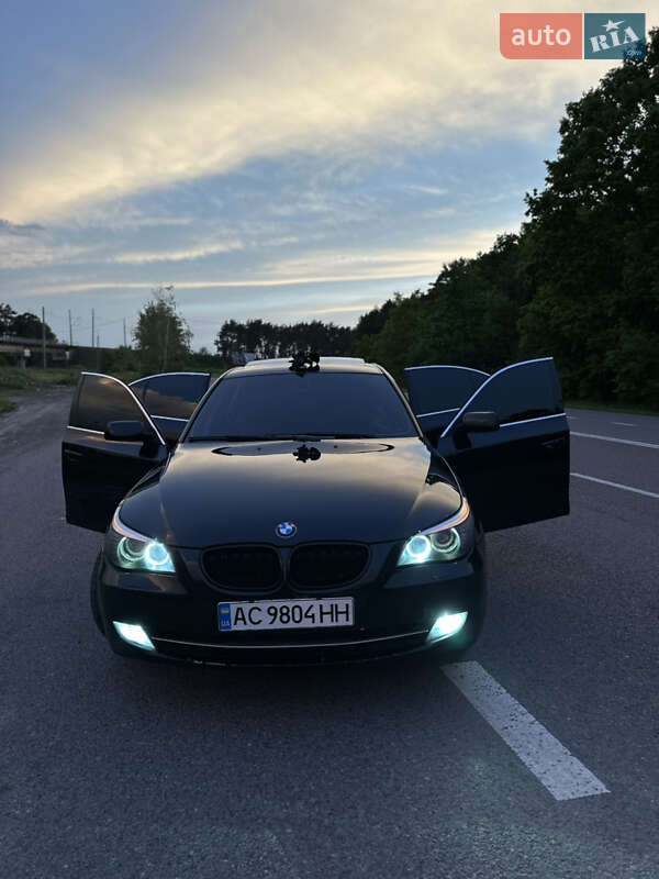 Седан BMW 5 Series 2009 в Владимире