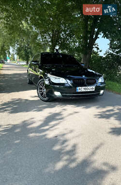 Седан BMW 5 Series 2009 в 