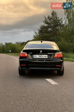 Седан BMW 5 Series 2009 в 