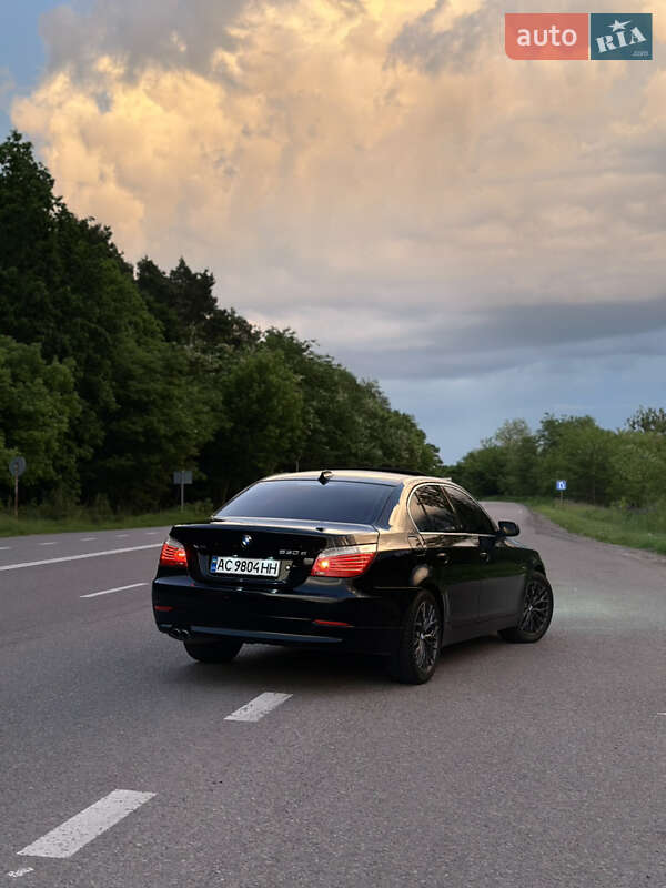 Седан BMW 5 Series 2009 в Владимире