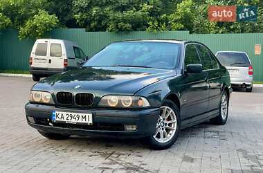 Седан BMW 5 Series 2000 в 
