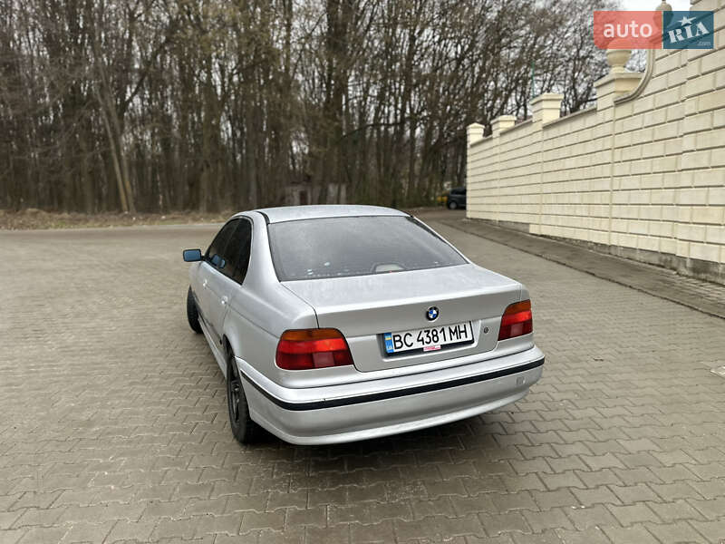Седан BMW 5 Series 1997 в Тернополе