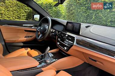 Седан BMW 5 Series 2020 в 