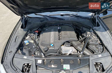 Седан BMW 5 Series 2013 в 