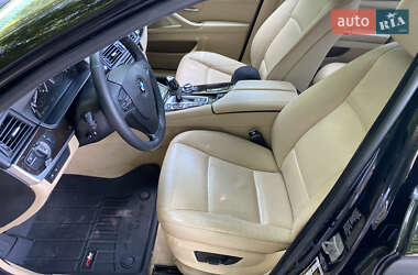 Седан BMW 5 Series 2013 в 