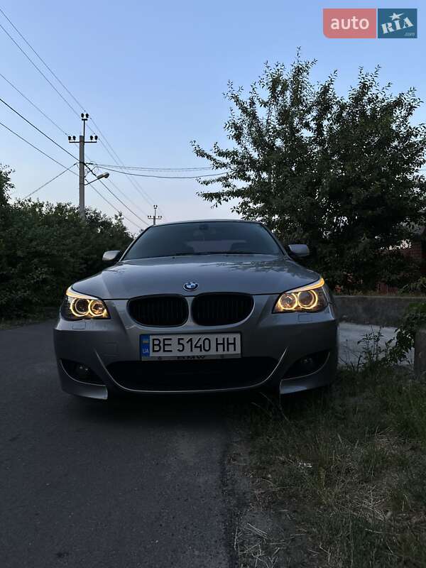 Седан BMW 5 Series 2005 в Николаеве