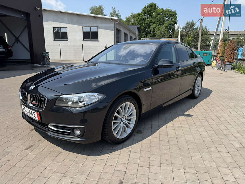 Седан BMW 5 Series 2015 в Ковеле