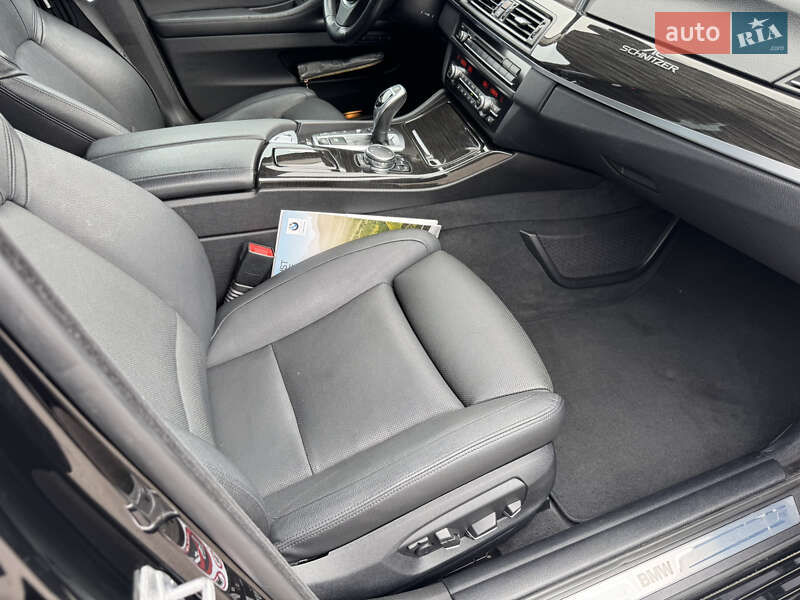 Седан BMW 5 Series 2015 в Ковеле