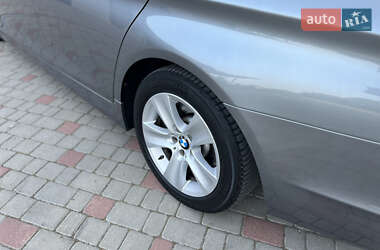 Седан BMW 5 Series 2012 в 
