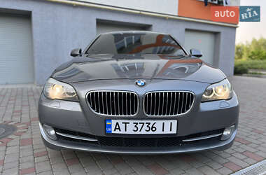 Седан BMW 5 Series 2012 в 