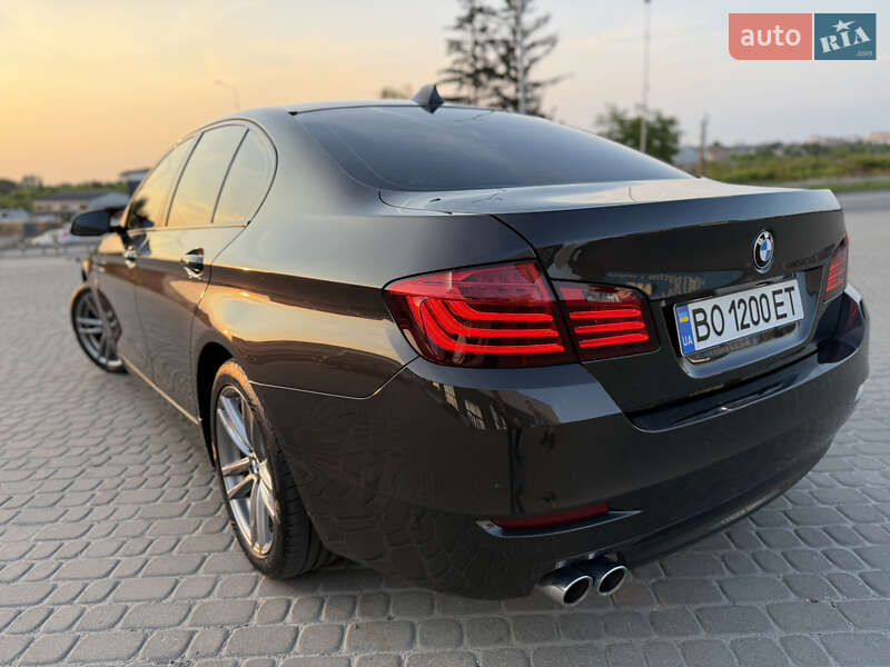 Седан BMW 5 Series 2015 в Тернополе