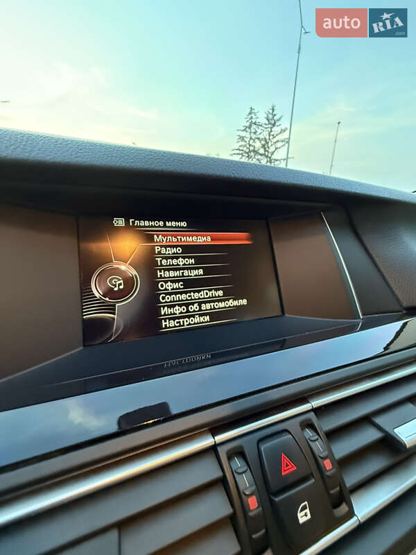 Седан BMW 5 Series 2015 в Тернополе