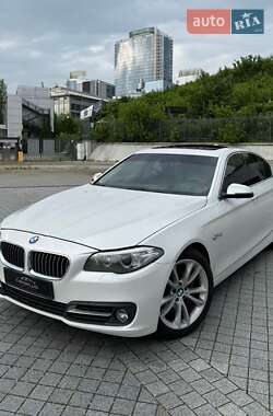 Седан BMW 5 Series 2016 в Киеве