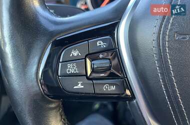Седан BMW 5 Series 2017 в 