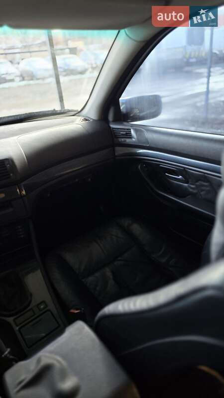 Седан BMW 5 Series 1997 в Кривому Розі