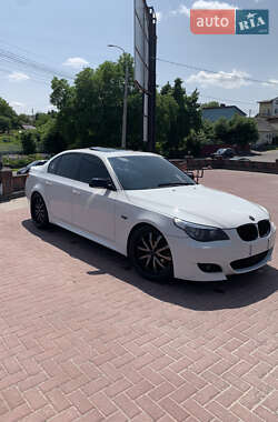 Седан BMW 5 Series 2009 в Ровно