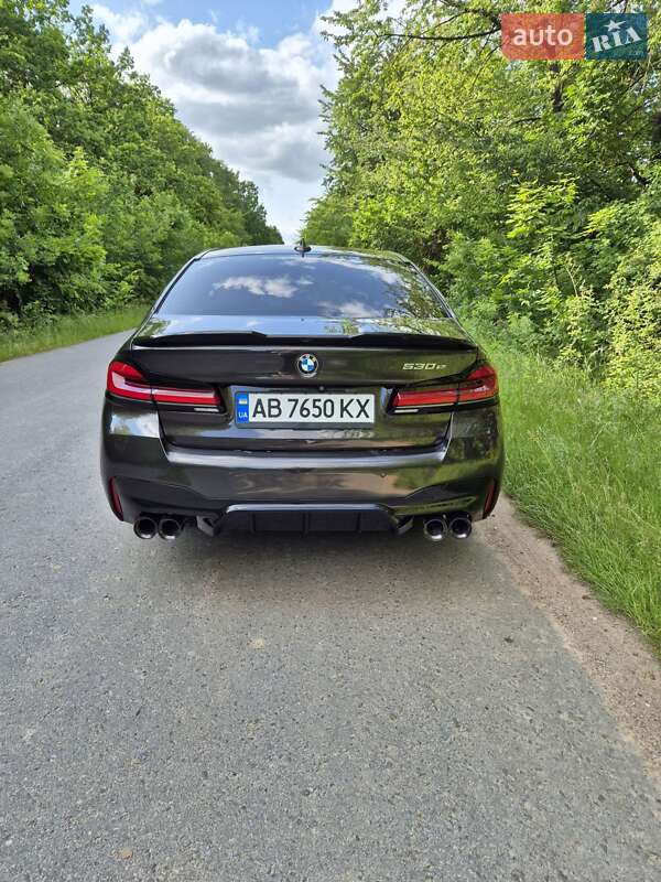 Седан BMW 5 Series 2018 в Шаргороде