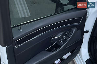 Седан BMW 5 Series 2012 в 