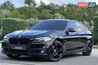 Седан BMW 5 Series 2015 в Днепре