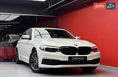 Седан BMW 5 Series 2018 в 