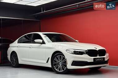 Седан BMW 5 Series 2018 в 