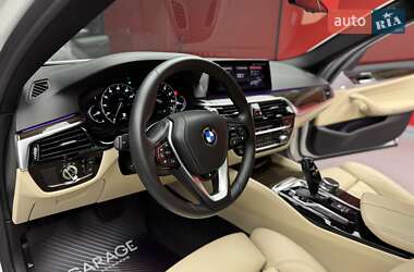 Седан BMW 5 Series 2018 в 