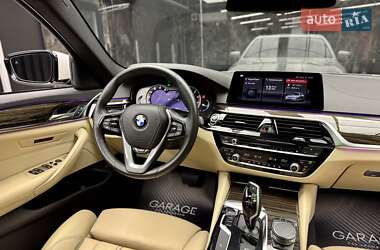 Седан BMW 5 Series 2018 в 