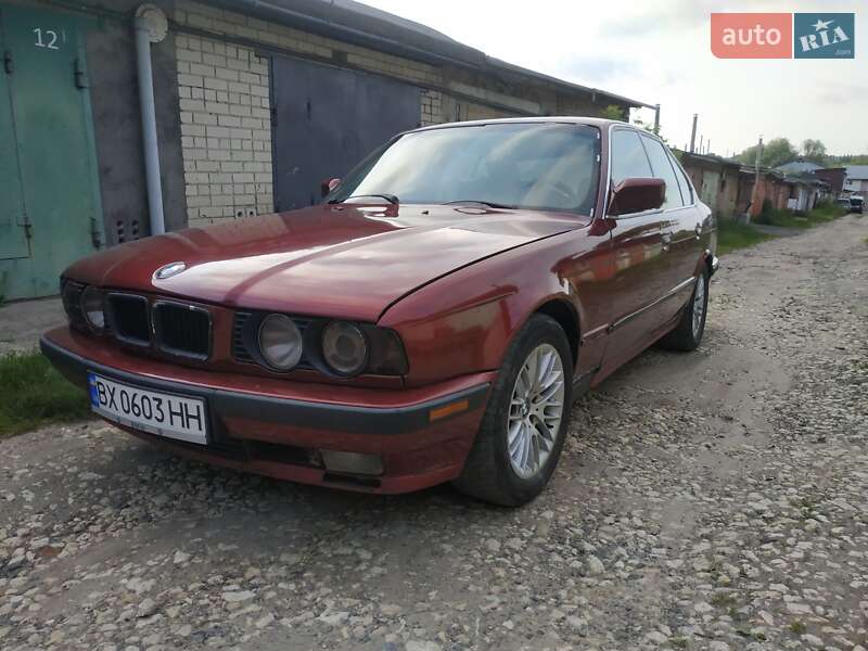 Седан BMW 5 Series 1992 в 