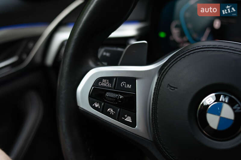 Седан BMW 5 Series 2019 в Ужгороді