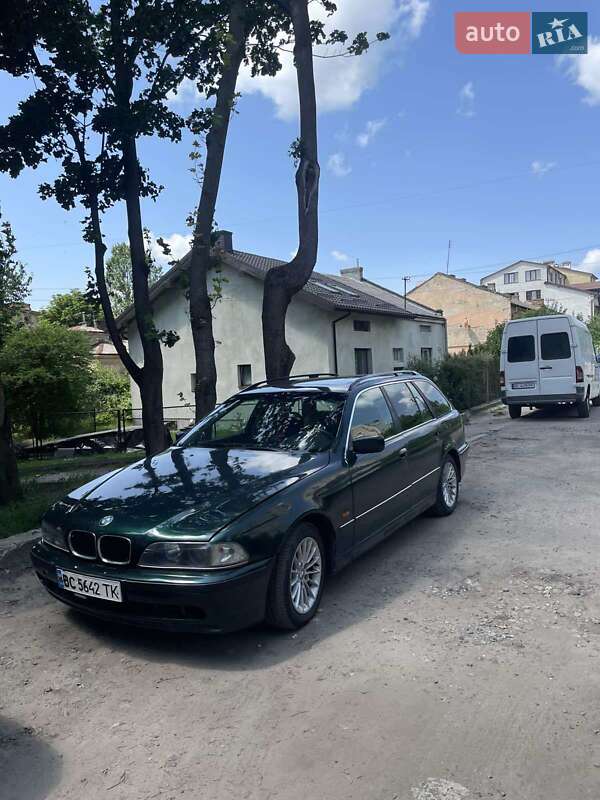 Універсал BMW 5 Series 2000 в Львові