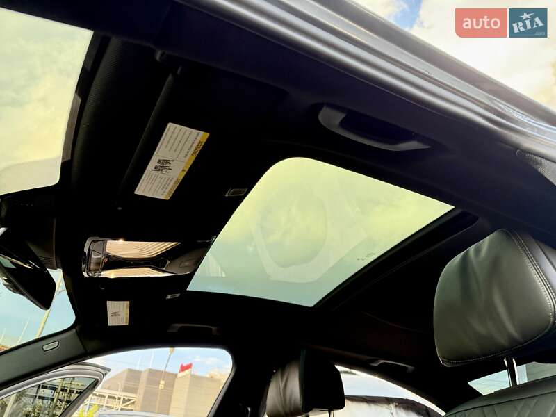 Седан BMW 5 Series 2017 в Киеве