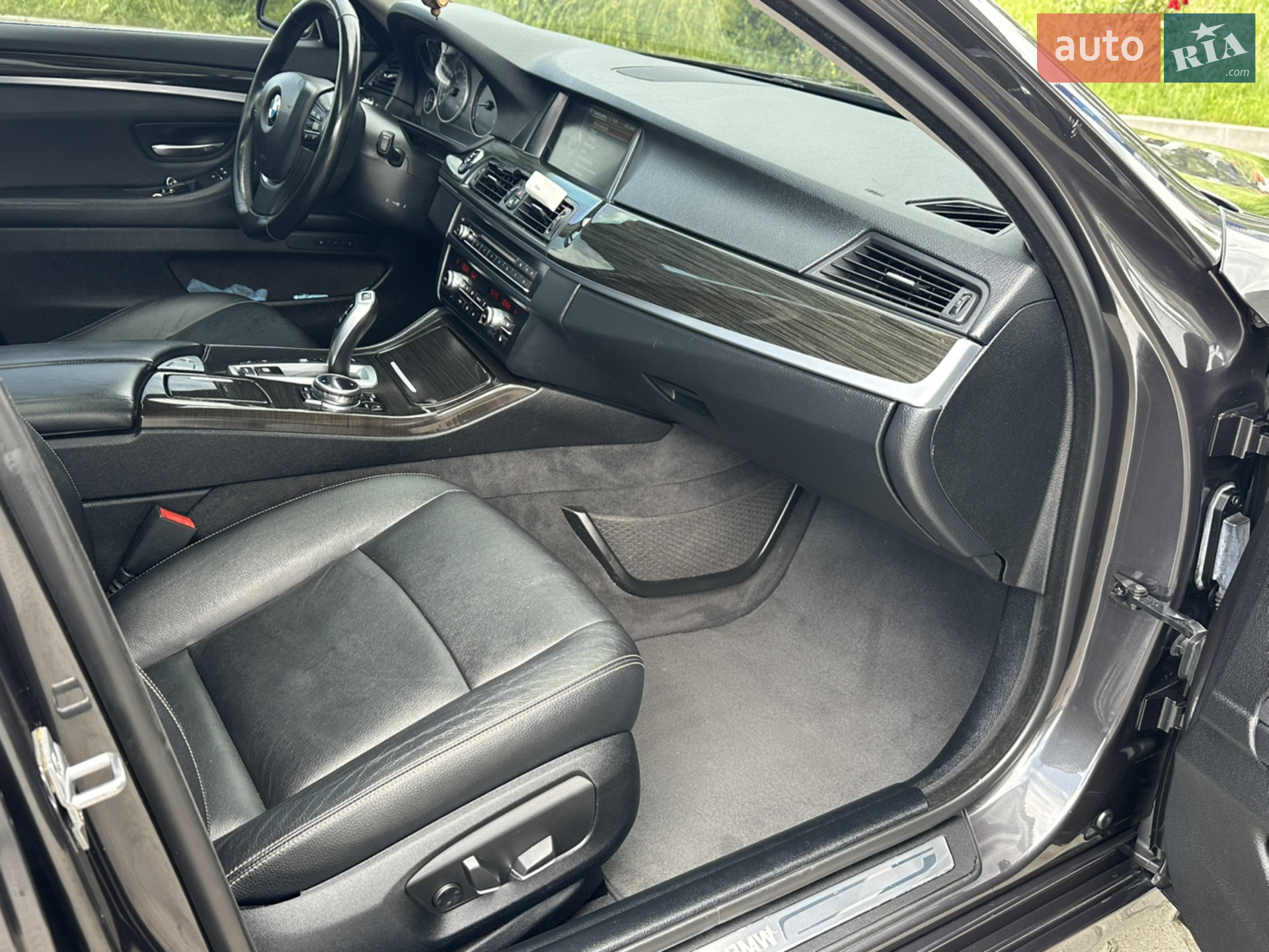 2013 BMW 5er - мініатюра 9