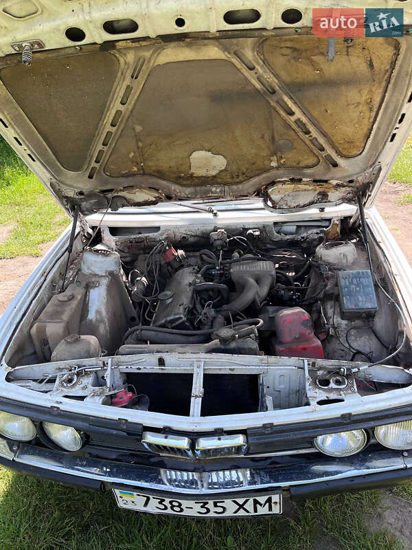 Седан BMW 5 Series 1987 в Славуті