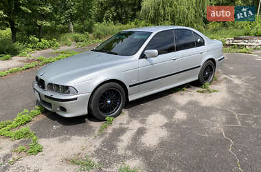 Седан BMW 5 Series 2002 в 