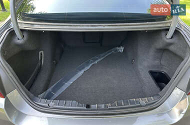 Седан BMW 5 Series 2012 в 